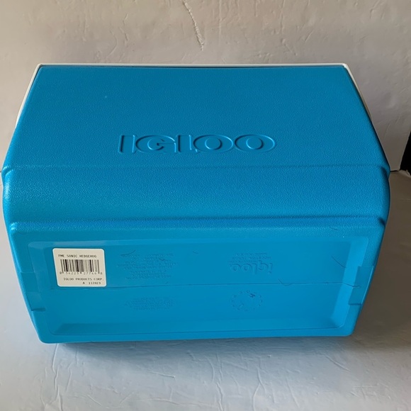 Sonic The Hedgehog 16 Qt Igloo Playmate Elite Cooler Limited Edition NWT - Picture 10 of 10